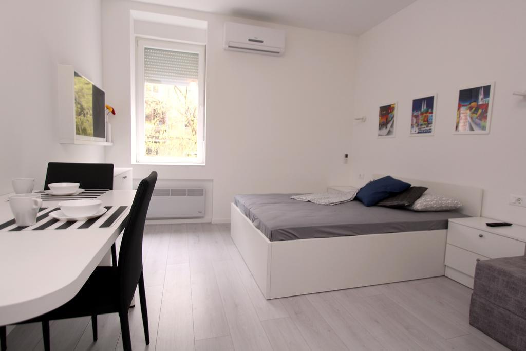 Apartments Simple Teslina Zagreb Buitenkant foto